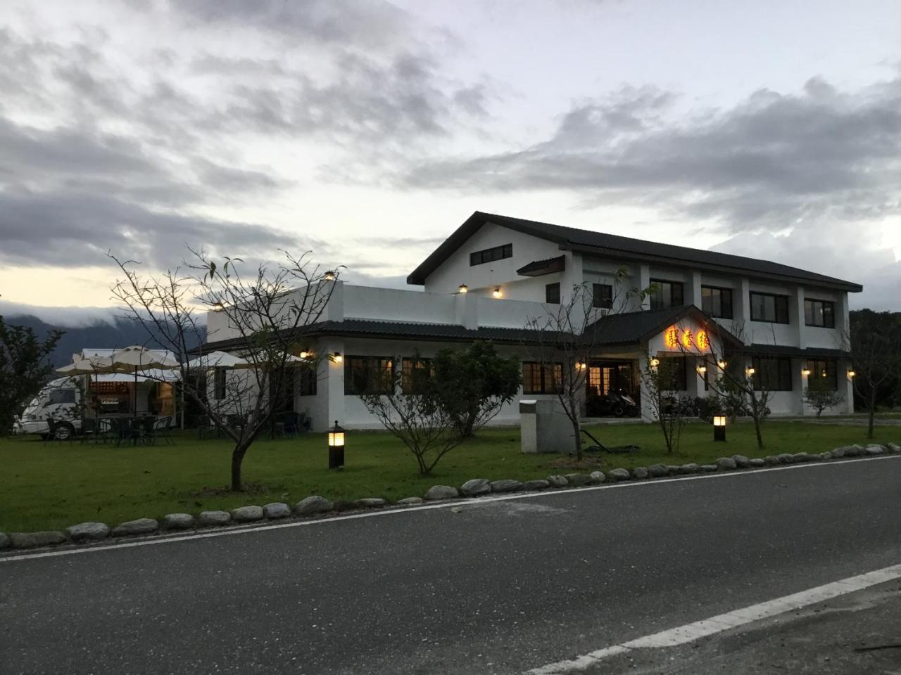 Yi-Xiang Yuan Guest House驛香緣民宿 Ruisui Exteriér fotografie